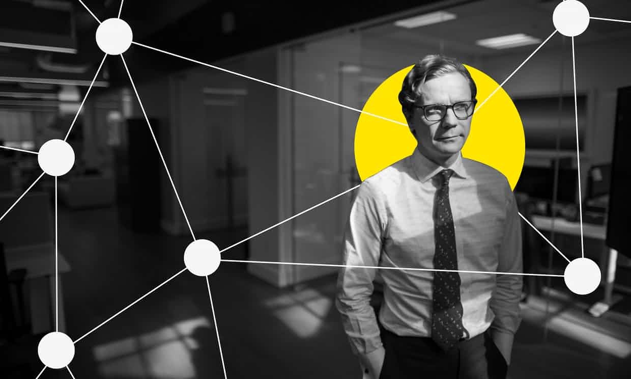 Cambridge Analytica dong cua, se xin pha san sau be boi Facebook hinh anh