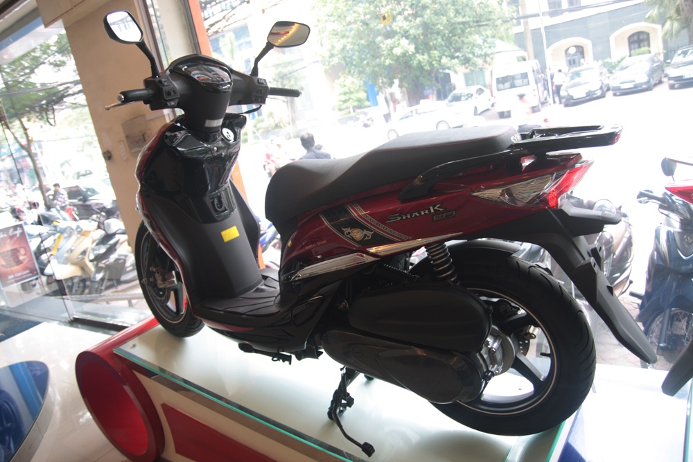 Anh thuc te SYM Shark 125 2013 vua ban o VN hinh anh