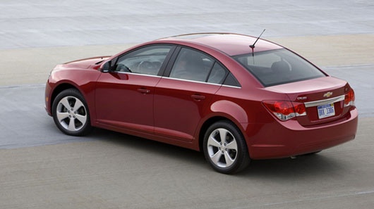 Loi phanh, GM thu hoi hon 290.000 xe Cruze hinh anh