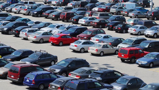 Toyota va Hyundai qua giong nhau hinh anh