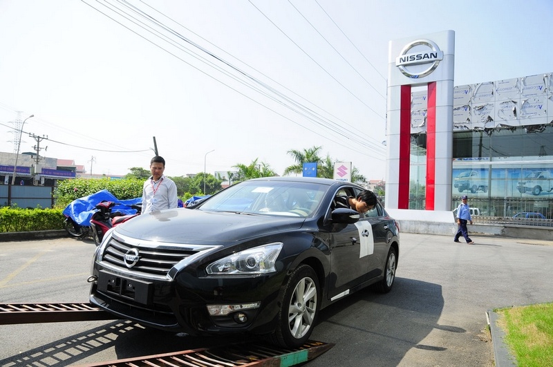 Nissan Teana the he moi ve Viet Nam hinh anh