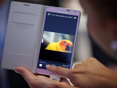 Top 14 smartphone dang mua nhat hien nay hinh anh