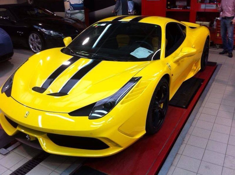 Anh nong sieu xe trong ngay (27/11) hinh anh