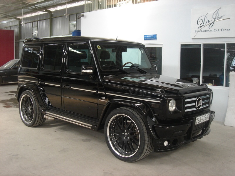 Xe dia hinh Mercedes G-Class do ham ho o Sai Gon hinh anh
