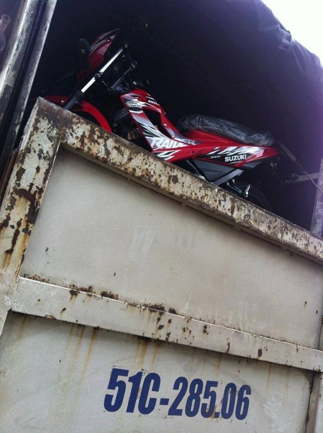 Suzuki Raider 150 co gia duoi 50 trieu dong hinh anh