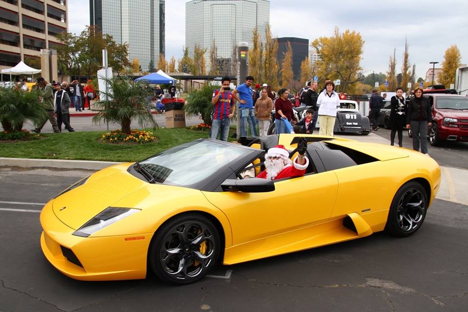 Anh nong sieu xe trong ngay (15/12) hinh anh