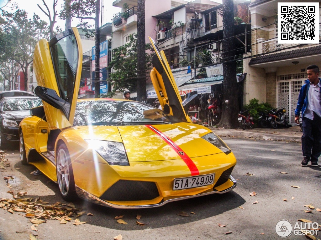 Lamborghini Murcielago do doc dao o Sai Gon len bao Tay hinh anh