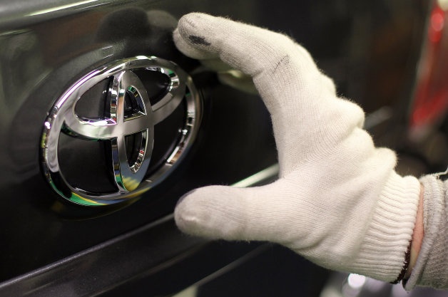Toyota lan thu hai tro thanh hang xe ban chay nhat the gioi hinh anh