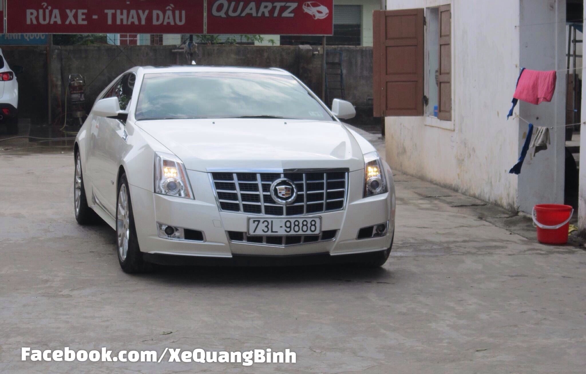 Cadillac CTS Coupe o Quang Binh len bao Tay hinh anh