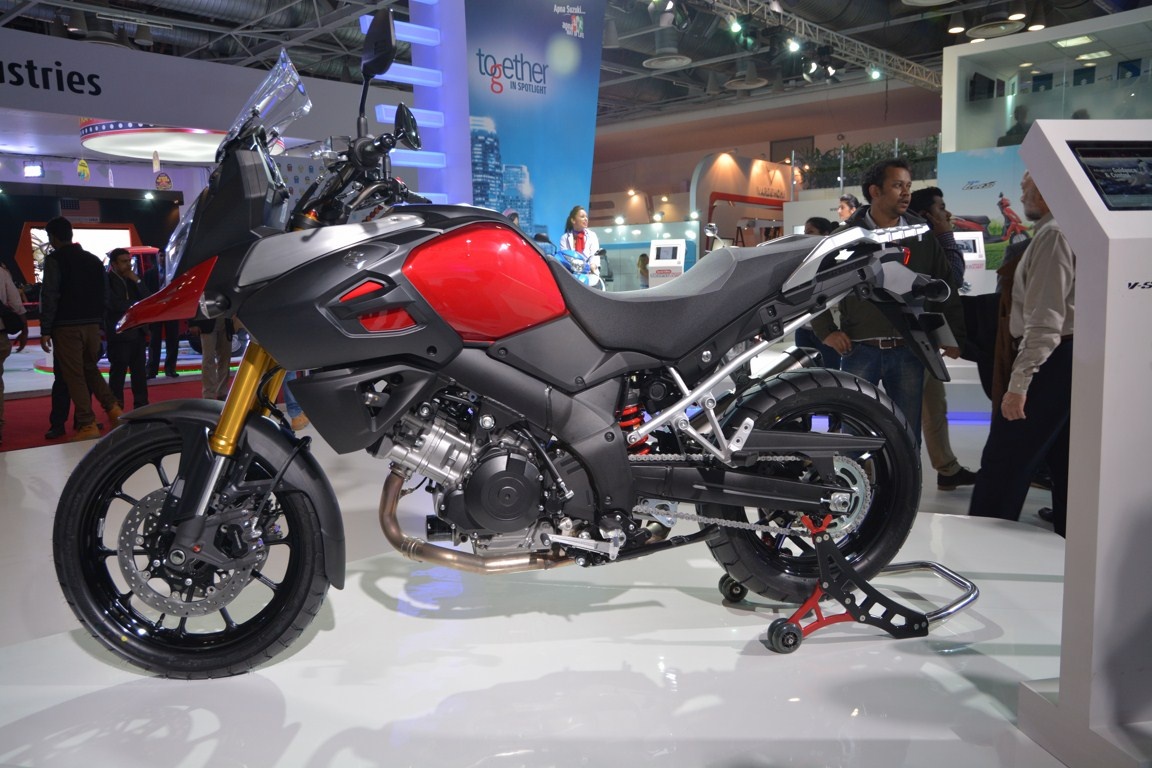 Anh chi tiet Suzuki V Strom 1000 vua ra mat o An Do hinh anh