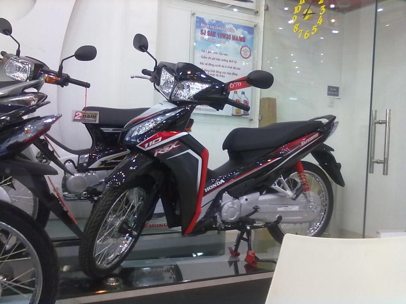 Honda Wave RSX phun xang dien tu chuan bi ban o Viet Nam hinh anh