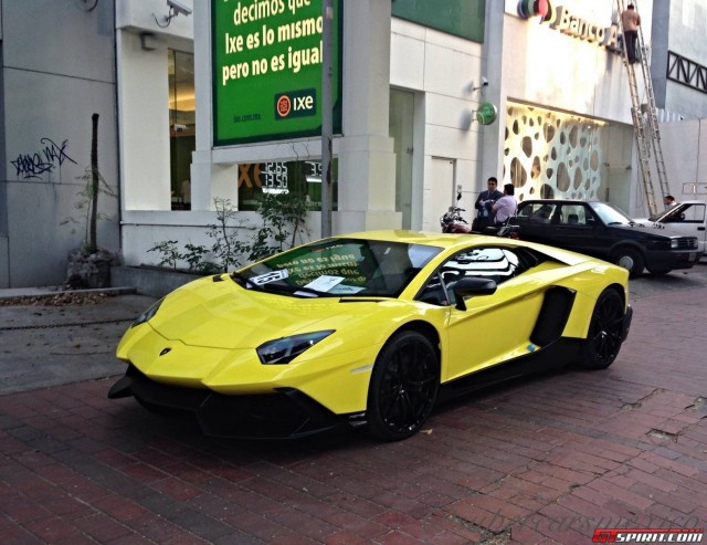 Anh dep sieu xe 23/2: Aventador ban dac biet o Mexico hinh anh