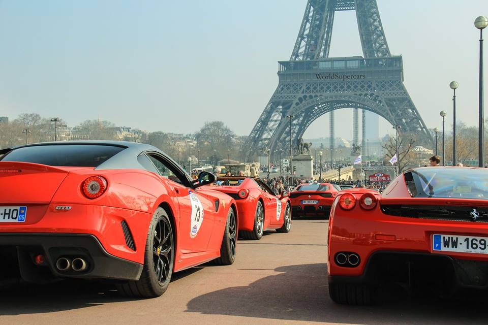 Anh dep sieu xe 15/3: Dan Ferrari dieu hanh o Paris hinh anh