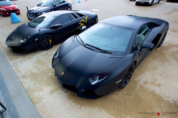 Hard choice! Black mat Lamborghini Aventador LP700-4 or black mat Lamborghini Murcielago SV LP670-4?