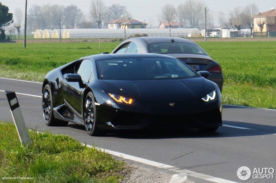 Anh dep sieu xe 27/3: Lamborghini Huracan dao pho hinh anh