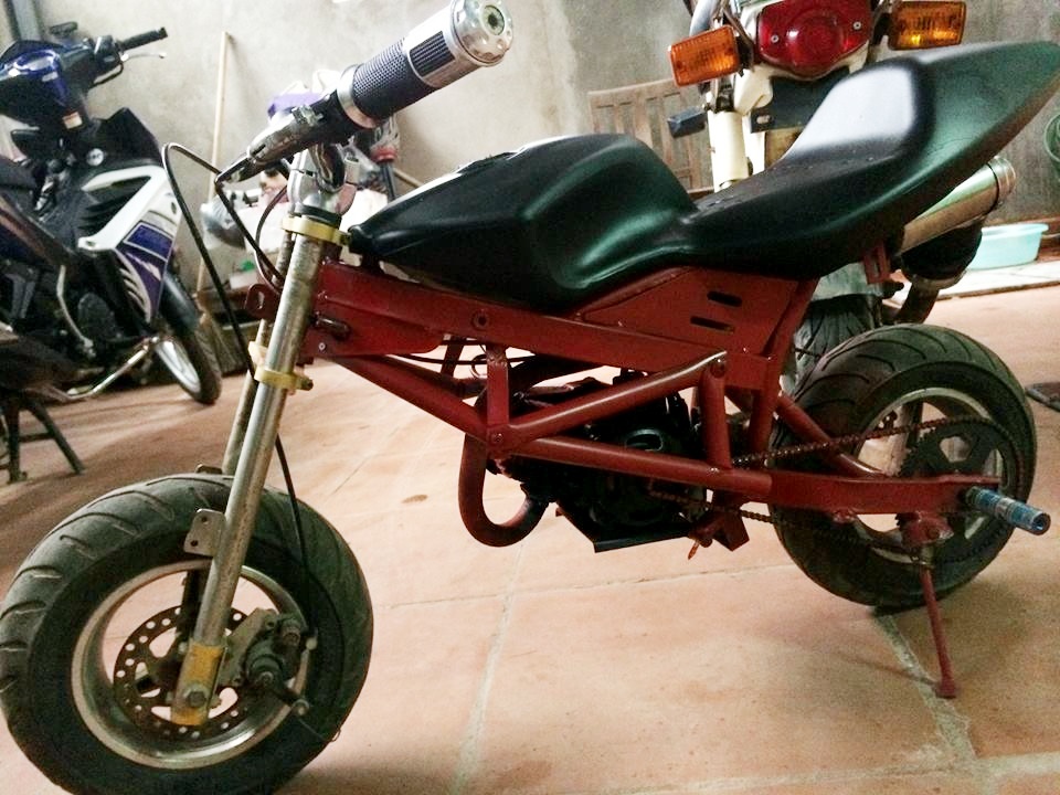 Anh thuc te xe ruoi che kieu dang Ducati o Lang Son hinh anh