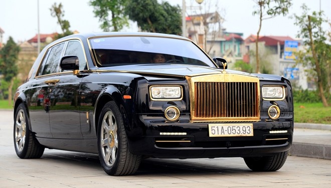 3 chiec Rolls-Royce Phantom duoc ma vang boi tho Viet hinh anh