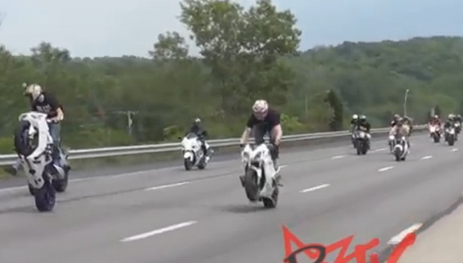 Nhung video ve xe duoc xem nhieu nhat tuan qua hinh anh