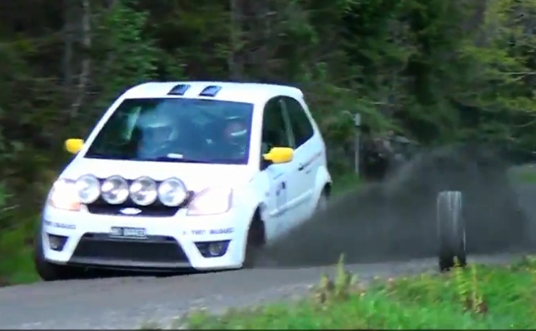 O to mat banh truoc khi qua khuc cua hinh anh