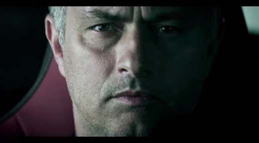 Jose Mourinho lai thu Jaguar F-Type R coupe hinh anh