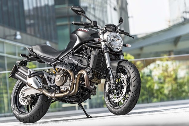 Ducati trinh lang Monster 821 gia gan 11.000 USD hinh anh