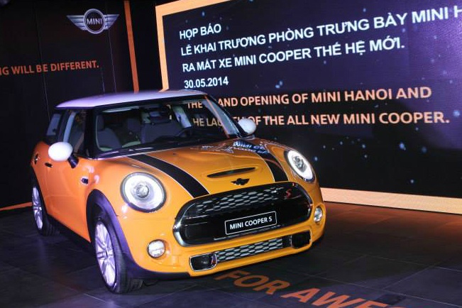 MINI Cooper 2014 chinh hang gia tu 1,4 ty dong hinh anh