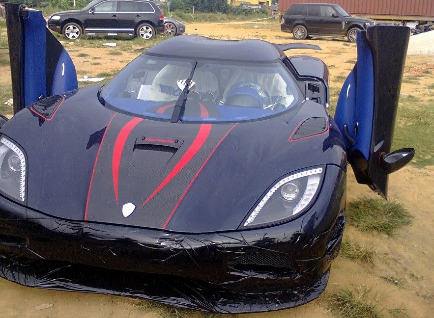 'Hoa hau sieu xe' Koenigsegg Agera R lan thu hai den VN hinh anh