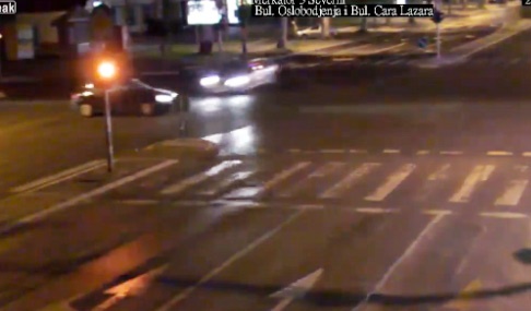 Audi A8 tong Volkswagen o toc do 160 km/h, 3 nguoi chet hinh anh