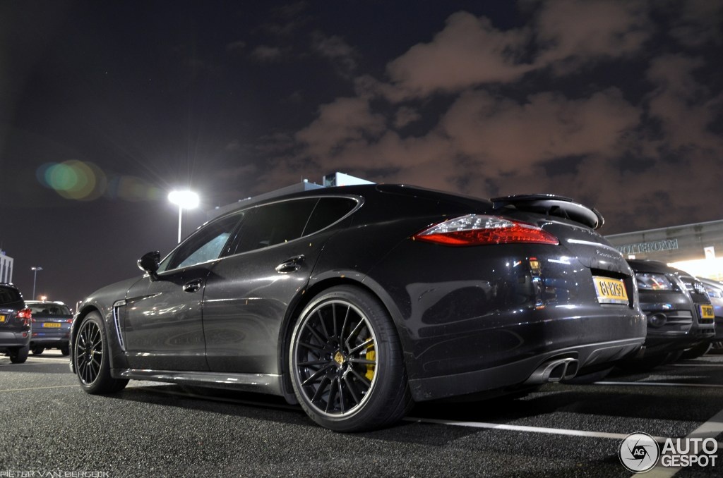 Porsche Panamera Turbo S