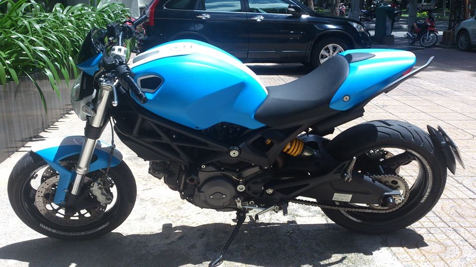 Ducati Monster 795 mau doc o Sai Gon hinh anh