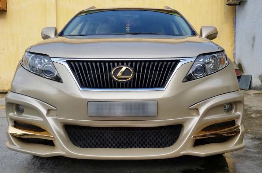 Lexus RX350 voi nhieu chi tiet ma vang 24K o Ha Noi hinh anh