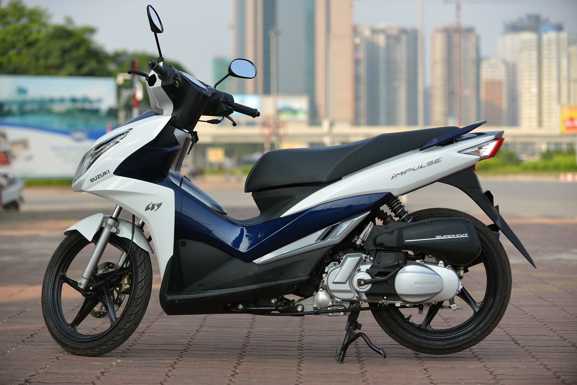 5 mau xe may vua ra mat thi truong Viet trong thang 7 hinh anh