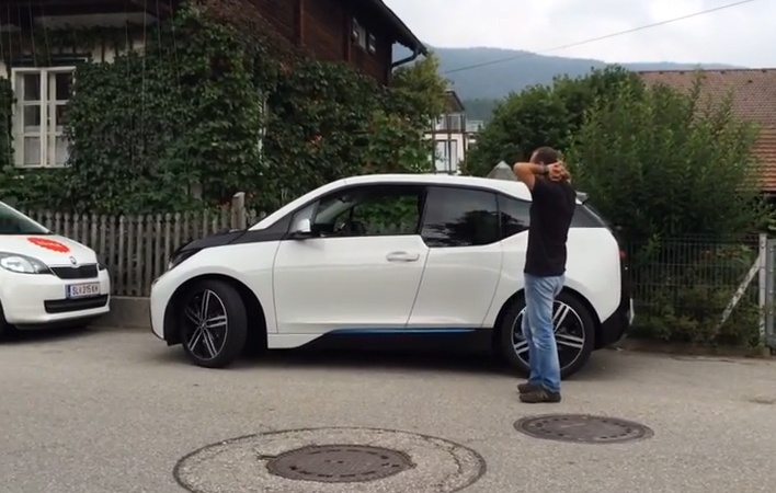 BMW i3 tu do khong can nguoi lai hinh anh