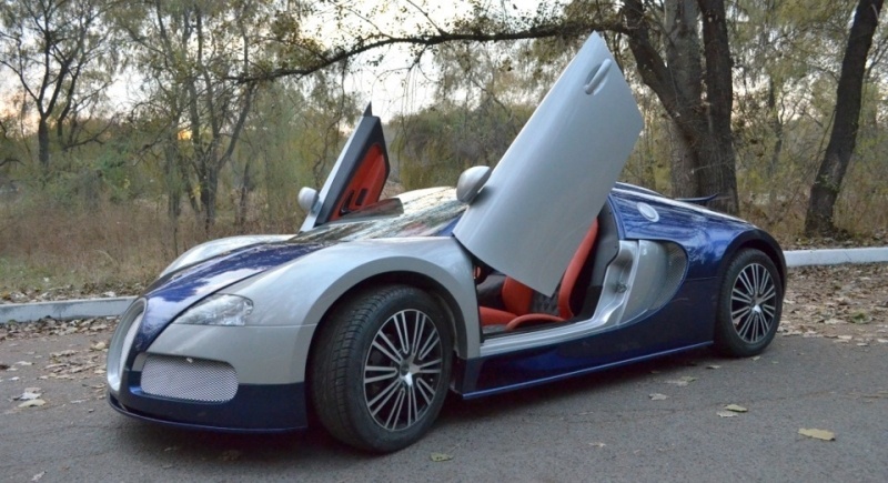 Bugatti Veyron nhai voi cua cat keo Lamborghini hinh anh
