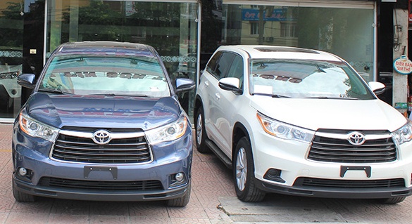 Toyota Highlander 2014 gia hon 2,3 ty dong o Viet Nam hinh anh
