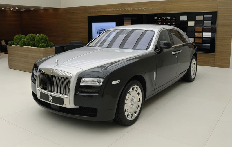 Xe Rolls-Royce chinh hang co gia re nhat 17 ty dong hinh anh
