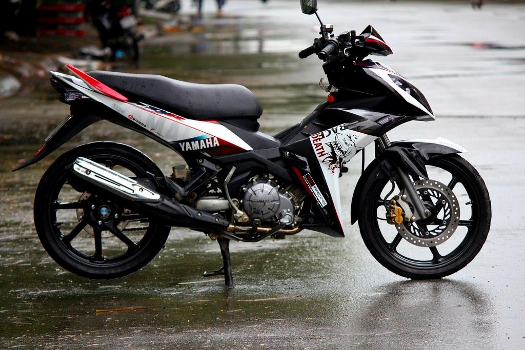 Exciter do kieu dang Yamaha X-1R tai Sai Gon hinh anh