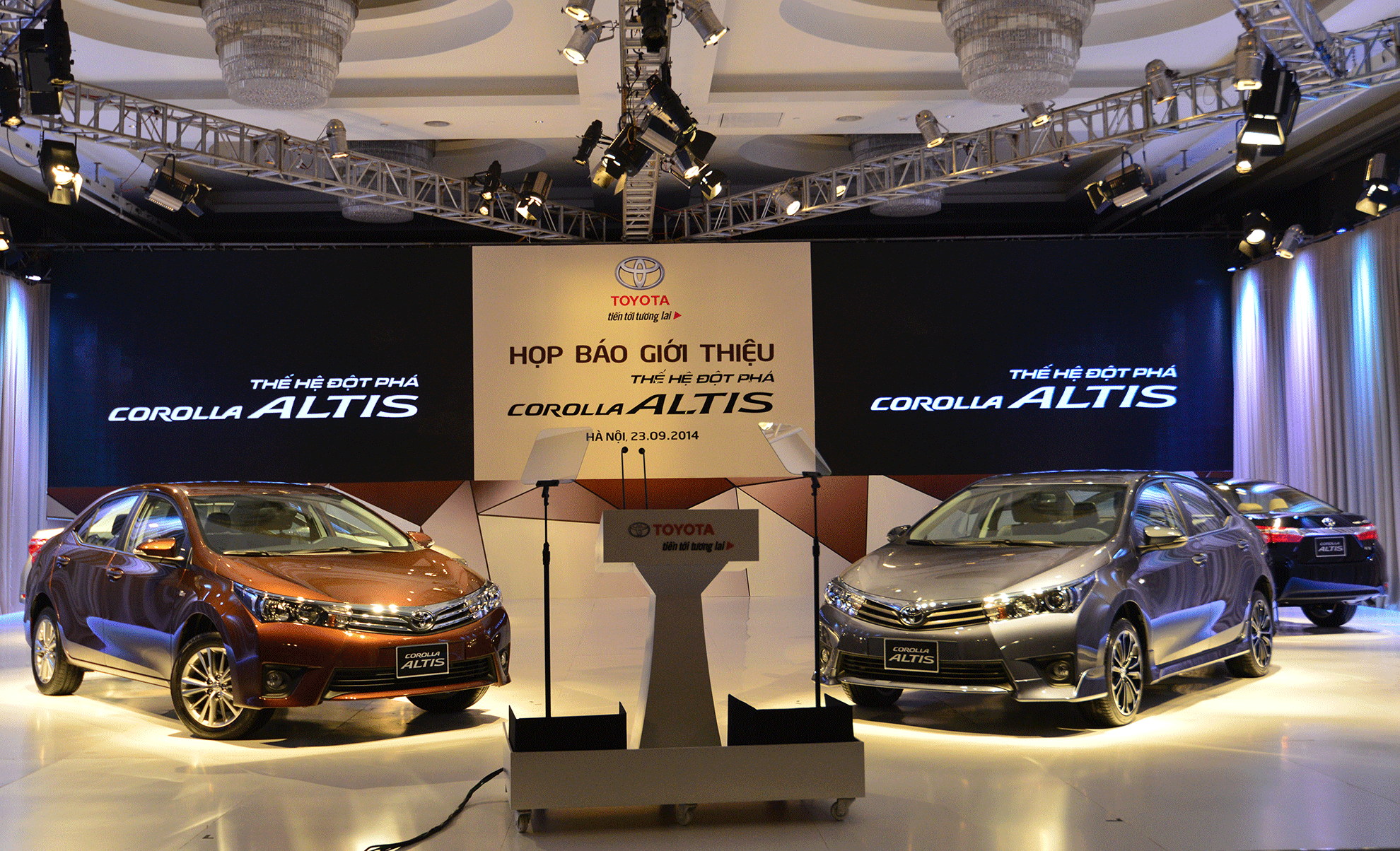 Toyota Corolla Altis 2014 co gia tu 757 trieu dong hinh anh