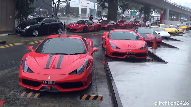 Dan sieu xe Ferrari dam mua o Singapore hinh anh