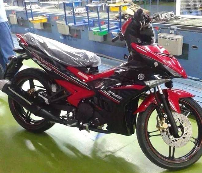 Loat xe may duoc cho doi ra mat dip cuoi nam tai VN hinh anh