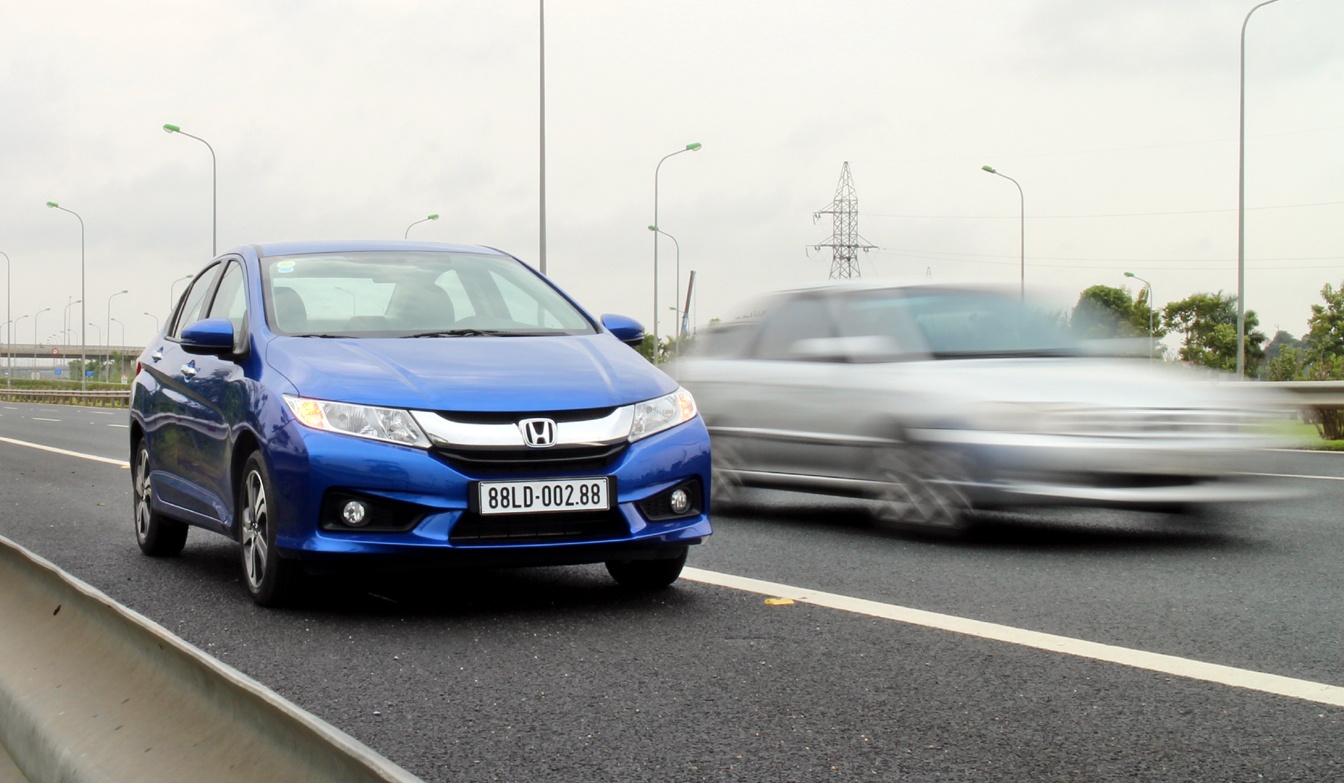 Honda City the he 4 - su menh cua ke bam duoi Vios 2014 hinh anh