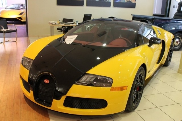 2012 Bugatti Veyron Grand Sport