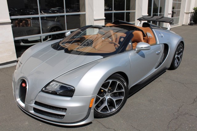 Nhung sieu xe Bugatti Veyron hang doc duoc rao ban hinh anh