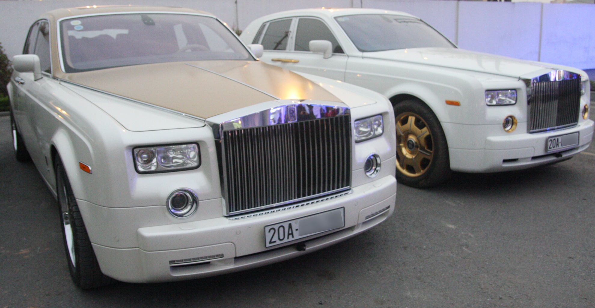 Bo doi Rolls-Royce Phantom ma vang cua dai gia Thai Nguyen hinh anh