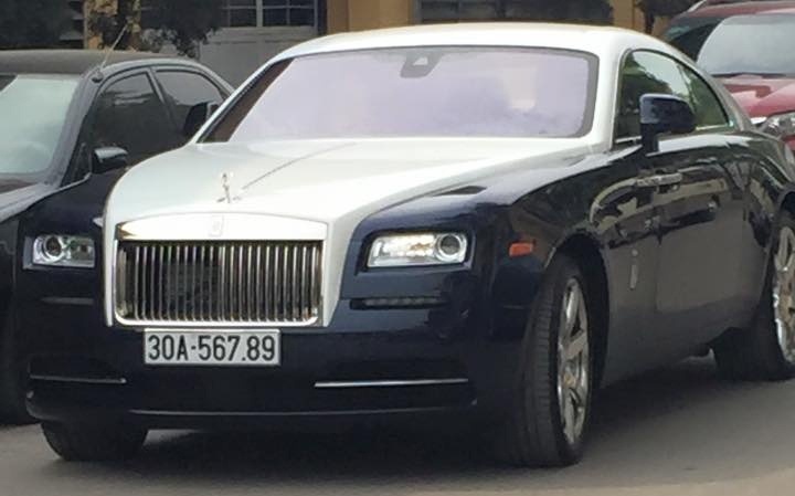 Rolls-Royce Wraith mang bien so dep o Ha Noi hinh anh