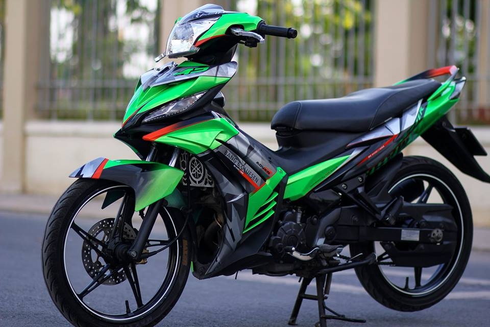 Exciter 135 do dan ao goc canh o Sai Gon hinh anh