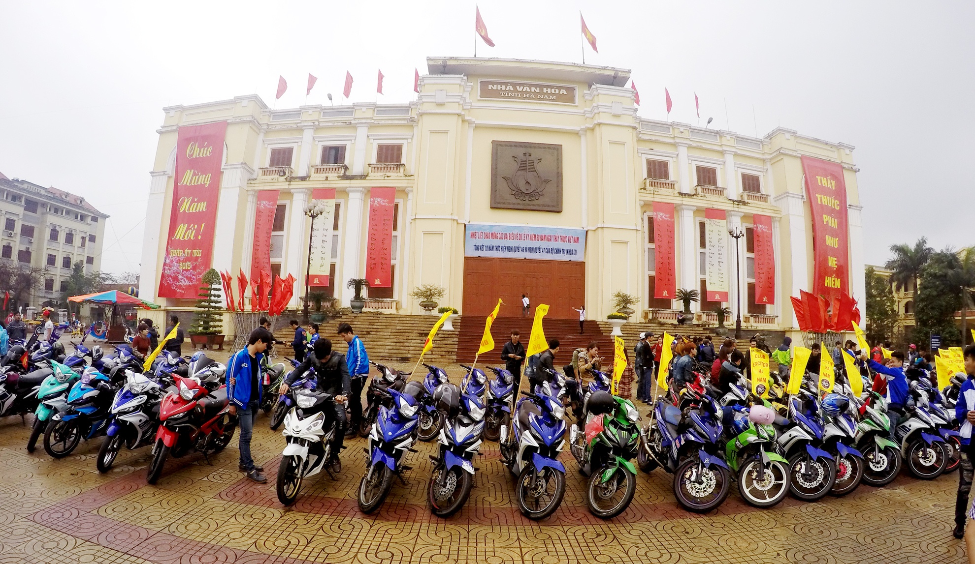 Hon 200 chiec Exciter tu hop o Ha Nam hinh anh