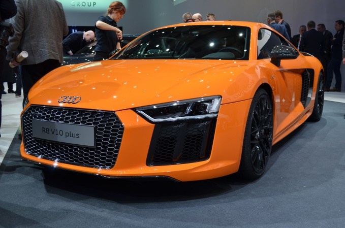 10 mau xe dang chu y tai Geneva Motor Show 2015 hinh anh