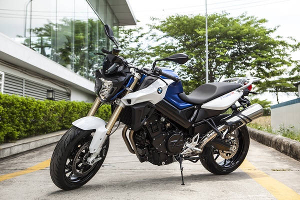 BMW F800R 2015 chinh hang co gia 539 trieu dong hinh anh