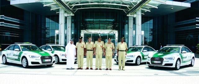 Canh sat Dubai nhan them 6 chiec Audi A6 hinh anh